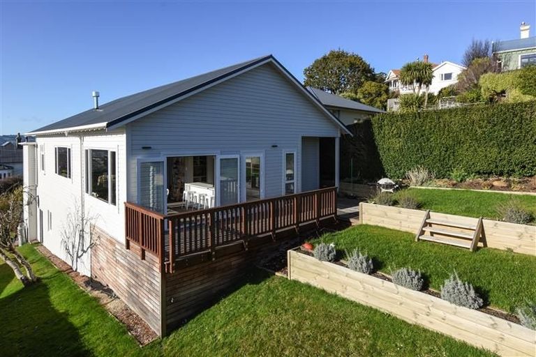Photo of property in 17 Falcon Street, Kaikorai, Dunedin, 9010