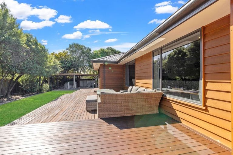 Photo of property in 43 Heyders Road, Spencerville, Christchurch, 8083