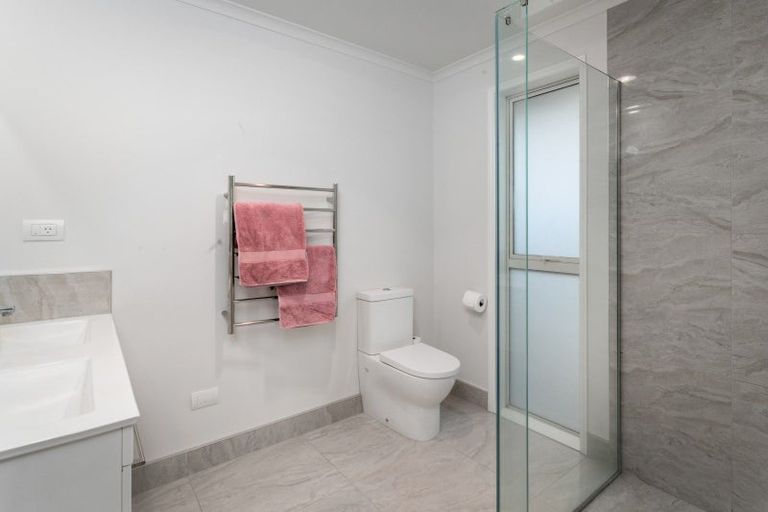 Photo of property in 17 Layla Place, Katikati, 3178