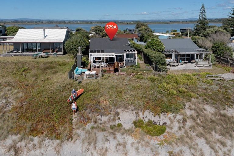 Photo of property in 579a Pukehina Parade, Pukehina, Te Puke, 3189