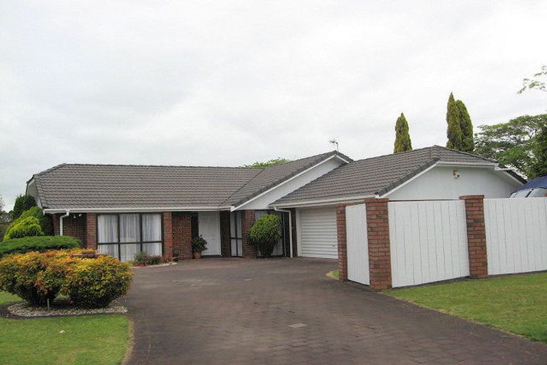 Photo of property in 4 Elana Court, Conifer Grove, Takanini, 2112
