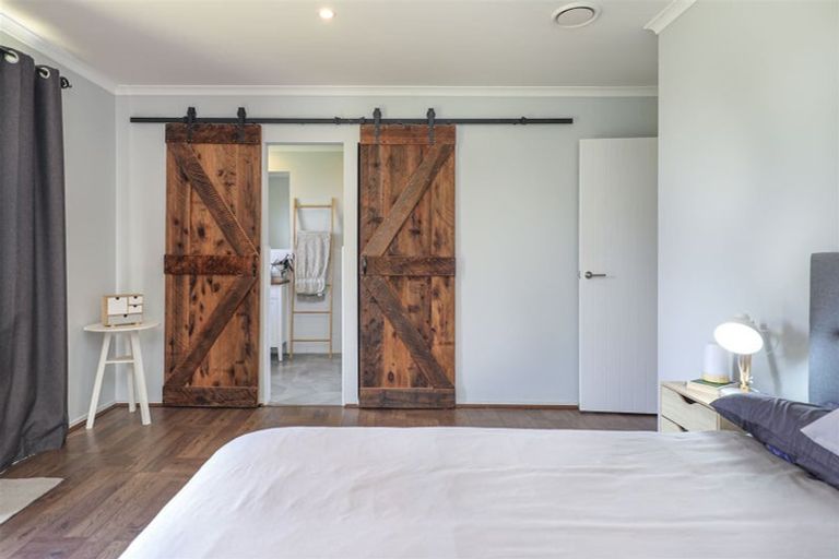 Photo of property in 163 Kimihia Road, Huntly, 3771