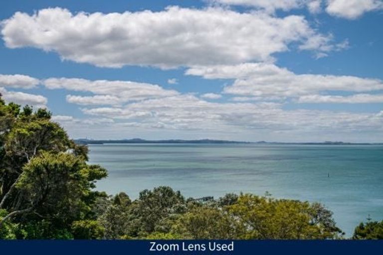 Photo of property in 149 Cornwallis Road, Cornwallis, Auckland, 0604