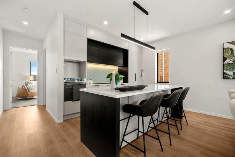 Photo of property in 43 Sunnyheights Road, Orewa, 0931