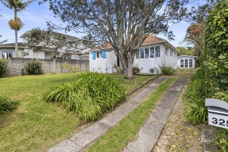 Photo of property in 325 Lake Road, Hauraki, Auckland, 0622