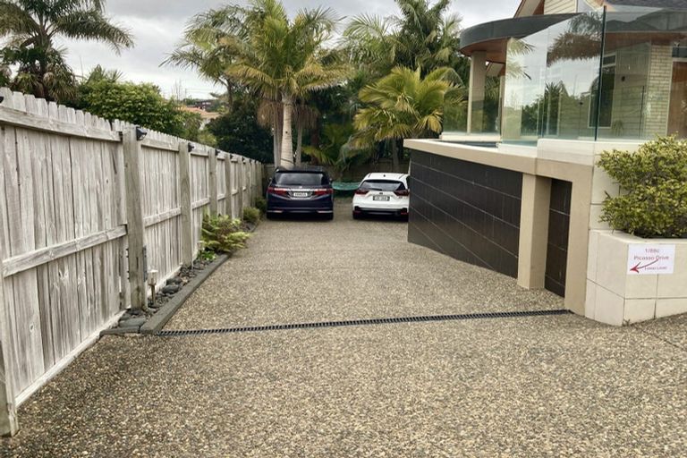 Photo of property in 88a Picasso Drive, West Harbour, Auckland, 0618