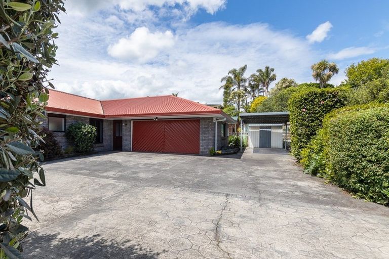 Photo of property in 24 Sheridan Crescent, Leamington, Cambridge, 3432