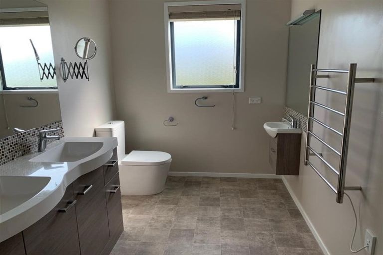 Photo of property in 576 Woodcocks Road, Kaipara Flats, Warkworth, 0981