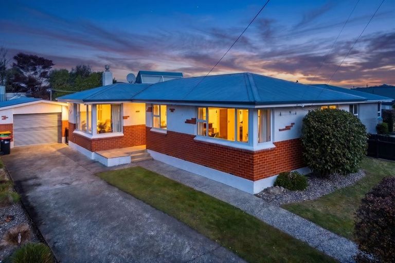 Photo of property in 26 Stephen Street, Halfway Bush, Dunedin, 9010