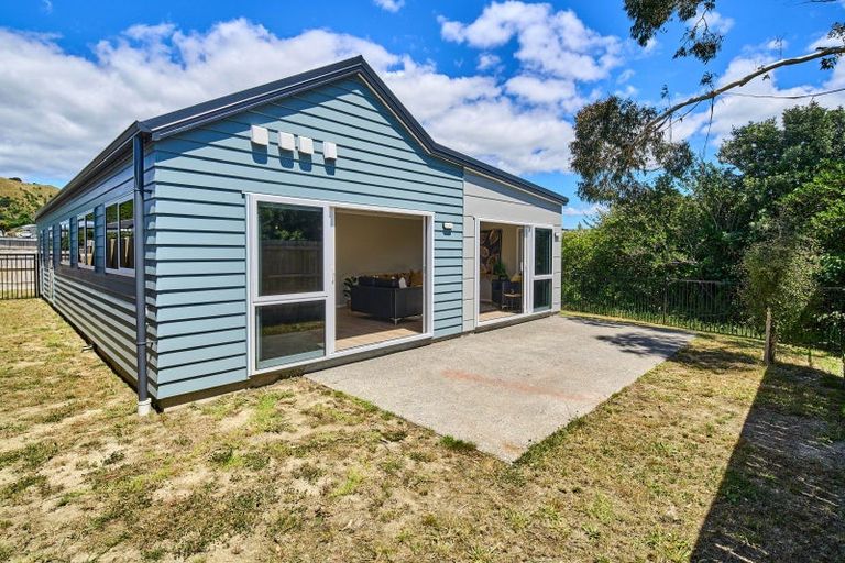 Photo of property in 5 Rotoiti Place, Paraparaumu, 5032