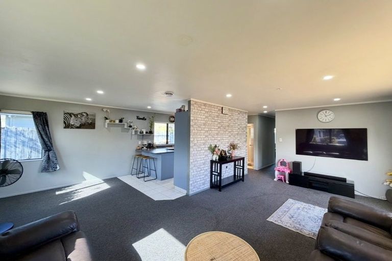 Photo of property in 91 Hillcrest Avenue, Hillcrest, Auckland, 0627