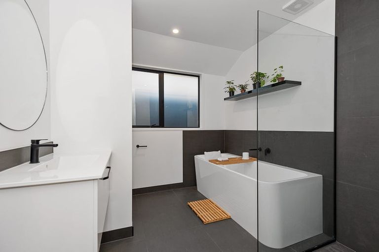 Photo of property in 33 Te Paea Avenue, Karaka, 2124