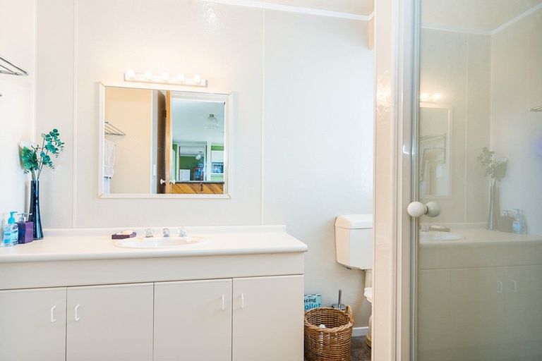 Photo of property in 9a Alamein Avenue, Onerahi, Whangarei, 0110