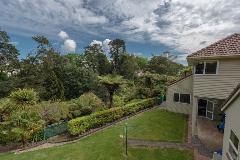 Photo of property in 26 Valley Terrace, Hamilton Central, Hamilton, 3204