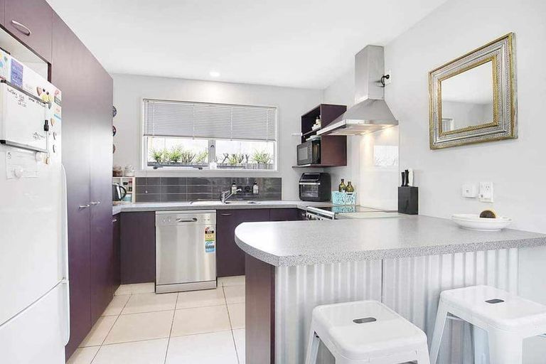 Photo of property in 114a Woodham Road, Linwood, Christchurch, 8062