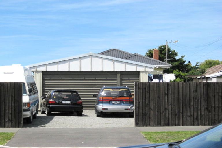 Photo of property in 227 Estuary Road, South New Brighton, Christchurch, 8062