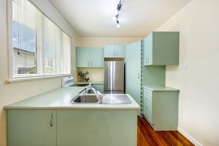 Photo of property in 32a Third Avenue, Avenues, Whangarei, 0110