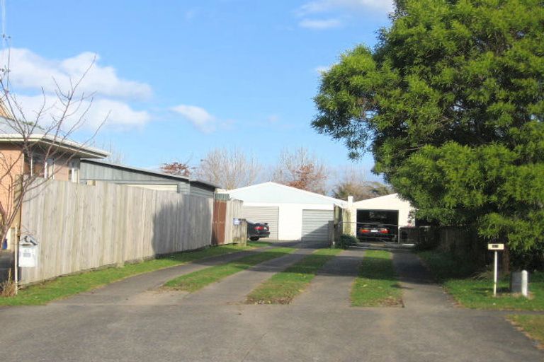 Photo of property in 43 Oakfield Crescent, Pukete, Hamilton, 3200