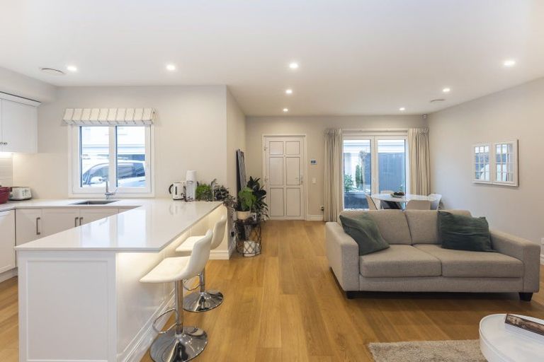 Photo of property in 3 John Britten Lane, Riccarton, Christchurch, 8011