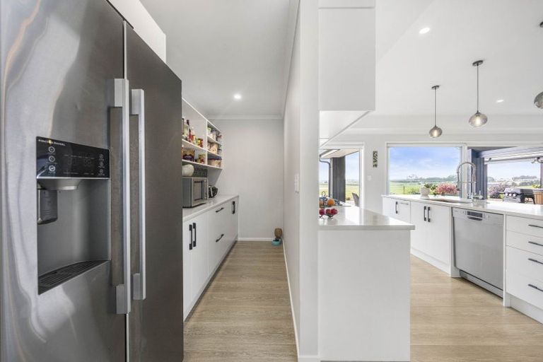 Photo of property in 22 Irwin Road, Kingseat, Pukekohe, 2679