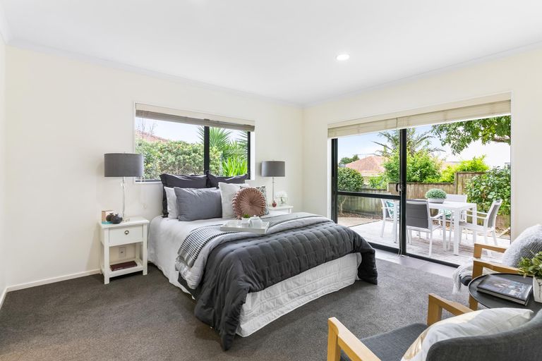 Photo of property in 2/22 Ardagh Place, Dannemora, Auckland, 2016