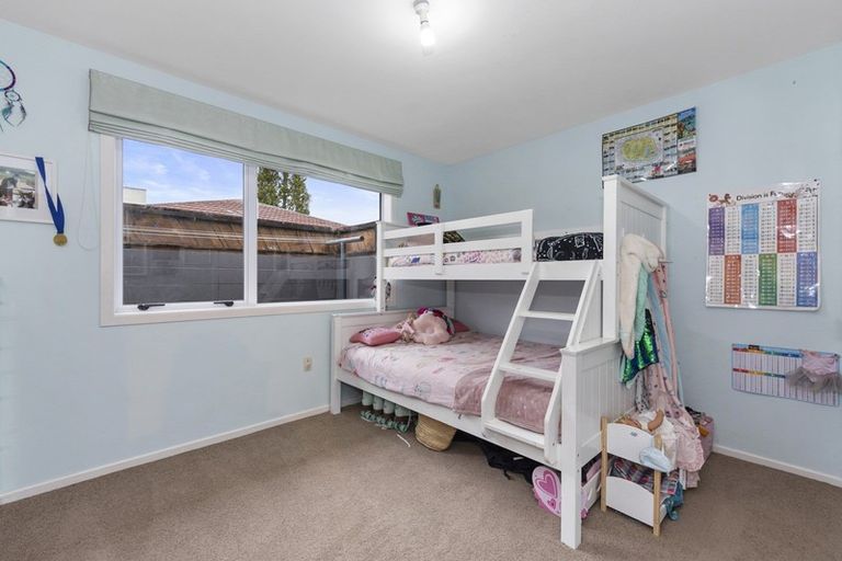 Photo of property in 27 Glen Lynne Avenue, Queenwood, Hamilton, 3210
