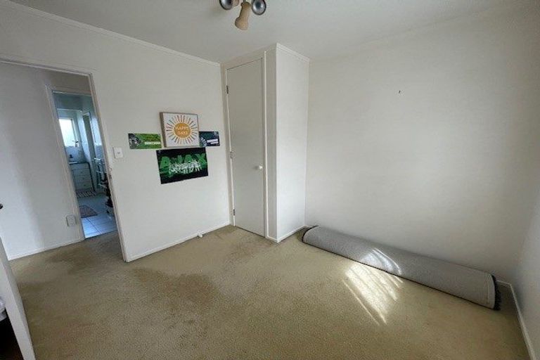Photo of property in 2/50 Sandspit Road, Cockle Bay, Auckland, 2014