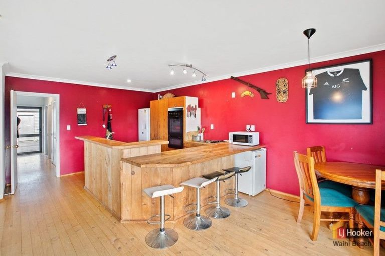 Photo of property in 17 Brighton Road, Waihi Beach, 3611