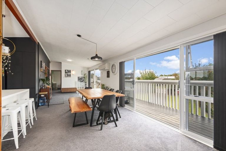 Photo of property in 28 Hammond Street, Marton, 4710