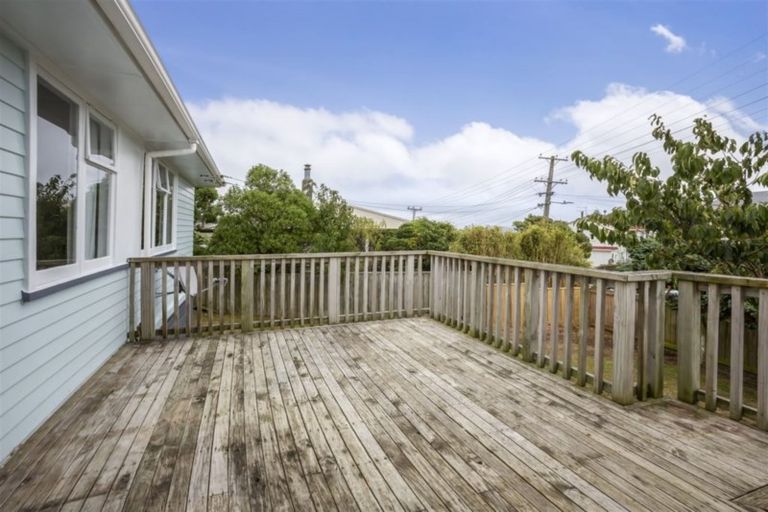 Photo of property in 143 Dimock Street, Titahi Bay, Porirua, 5022