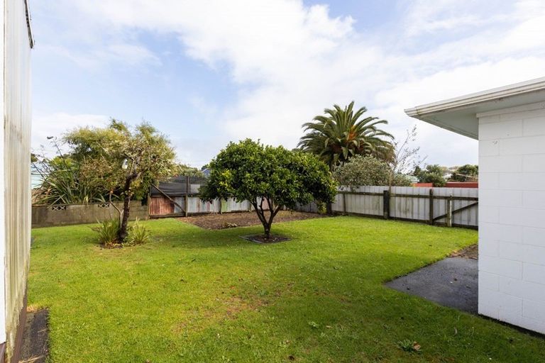 Photo of property in 26a High Street West, Waitara, 4320