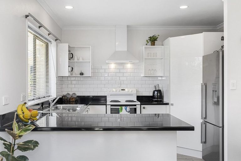 Photo of property in 20 Longstead Avenue, Papamoa Beach, Papamoa, 3118