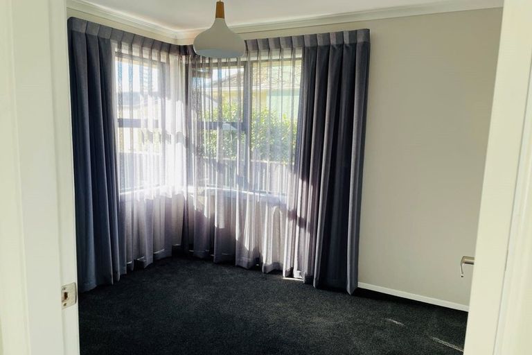 Photo of property in 53 Power Street, Levin, 5510