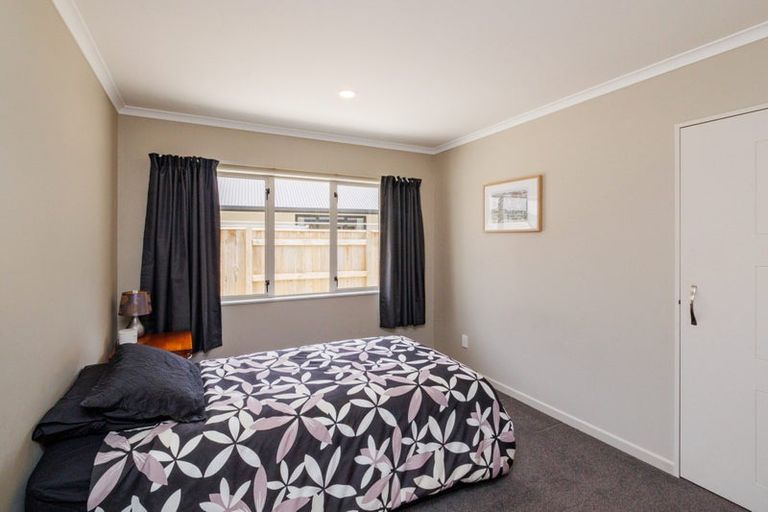 Photo of property in 25 Rodeo Drive, Kelvin Grove, Palmerston North, 4414