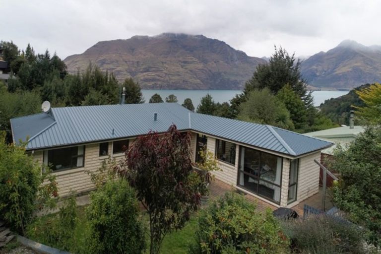 Photo of property in 224 Fernhill Road, Fernhill, Queenstown, 9300