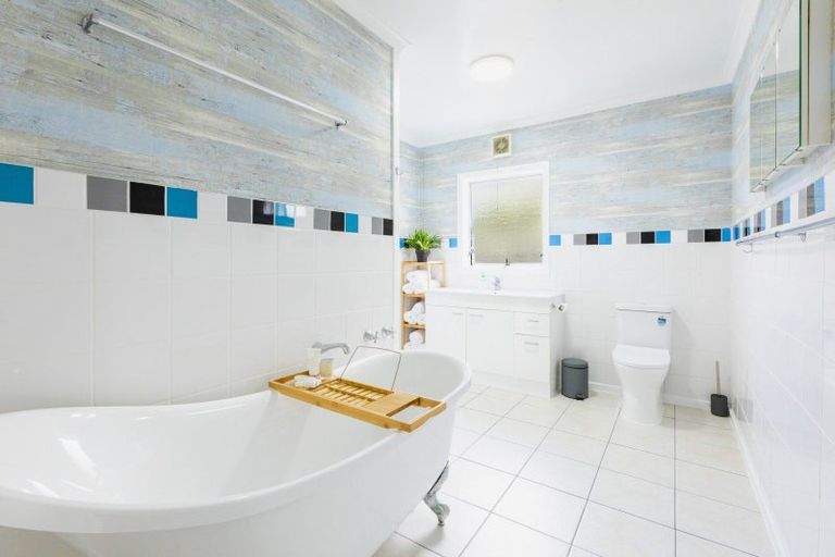 Photo of property in 28 Higgins Street, Marewa, Napier, 4110