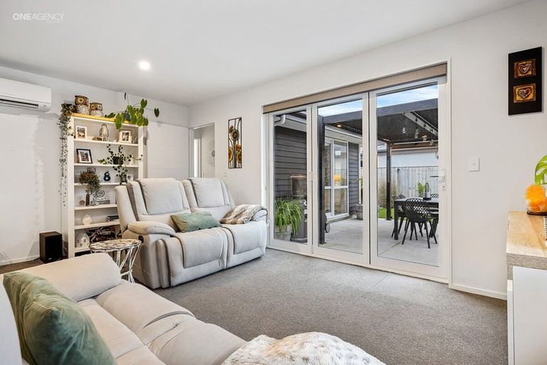 Photo of property in 16 Candy Crescent, Kaiapoi, 7630