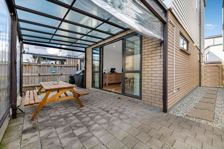 Photo of property in 10 Koropiko Lane, Flat Bush, Auckland, 2019