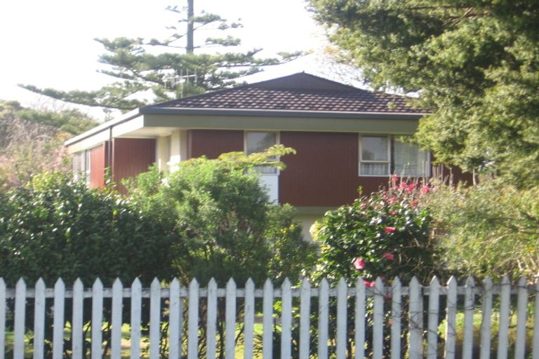 Photo of property in 2 Kereru Street, Maunu, Whangarei, 0110