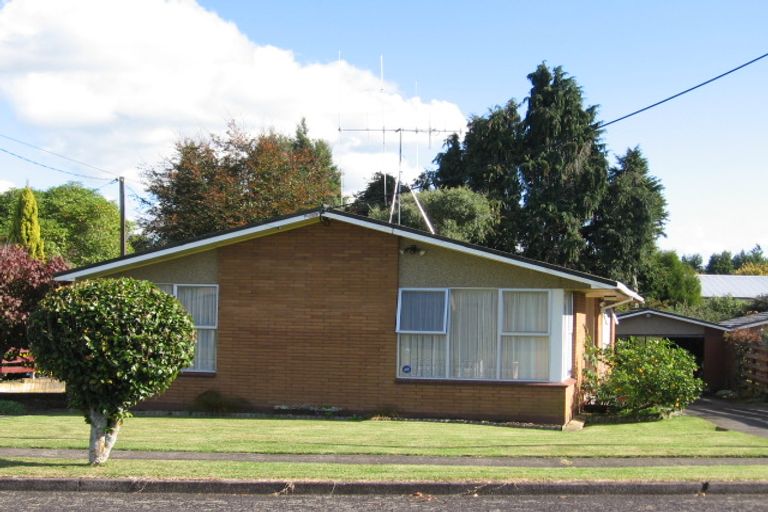 Photo of property in 30 Glenshea Street, Putaruru, 3411