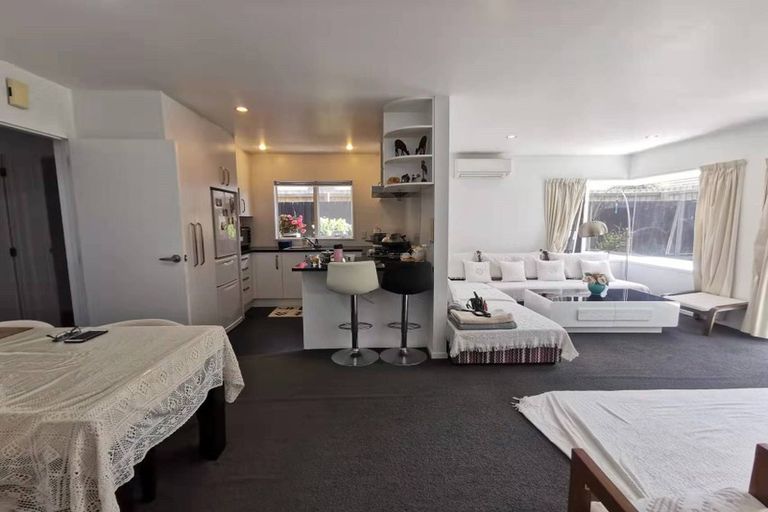 Photo of property in 3/77 Matipo Street, Riccarton, Christchurch, 8041