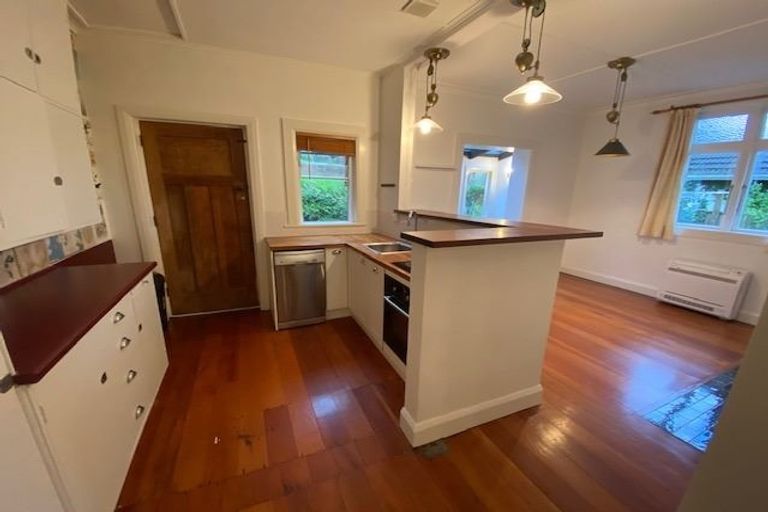 Photo of property in 54 Kano Street, Karori, Wellington, 6012