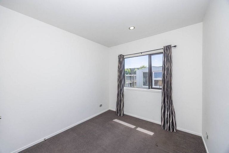 Photo of property in 15 Te Ironui Place, Huntington, Hamilton, 3210