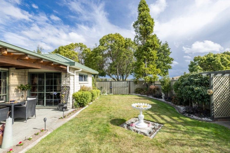 Photo of property in 10 Rosehill Way, Taradale, Napier, 4112