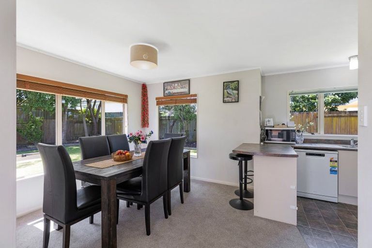 Photo of property in 116 Parnell Heights, Kelvin Grove, Palmerston North, 4414