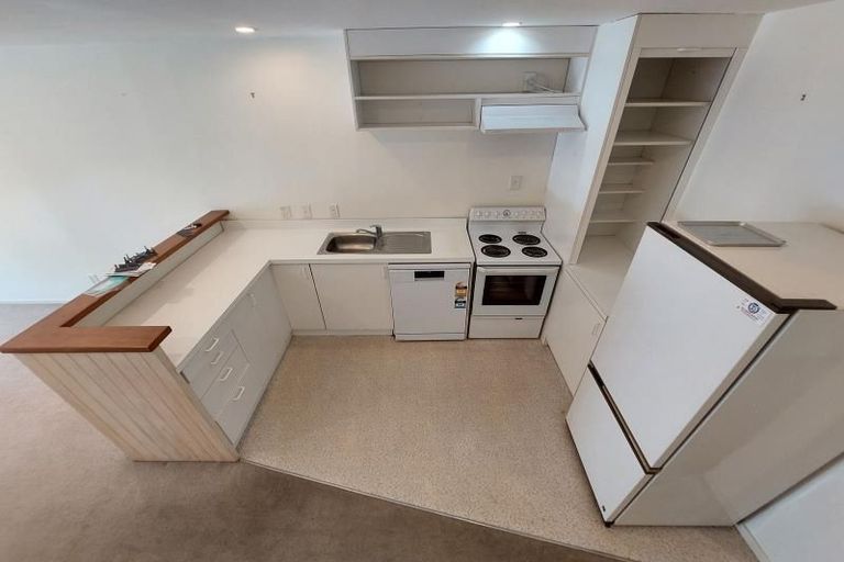 Photo of property in 3/2 Malcolm Lane, Thorndon, Wellington, 6011