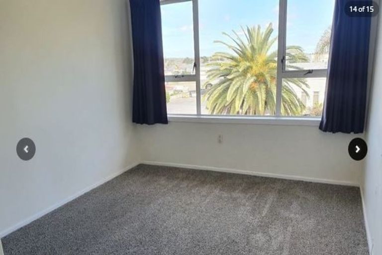 Photo of property in 6 Station Road, Pukekohe, 2120