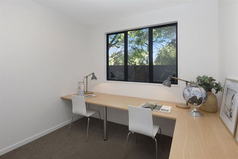 Photo of property in 43a Hamilton Avenue, Ilam, Christchurch, 8041