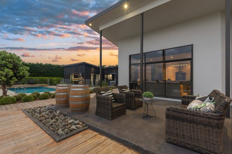 Photo of property in 27 Wake Place, Aokautere, Palmerston North, 4471