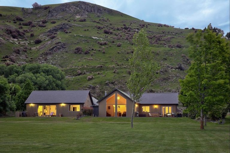 Photo of property in 26 Marshall Avenue, Lake Hayes, Queenstown, 9371